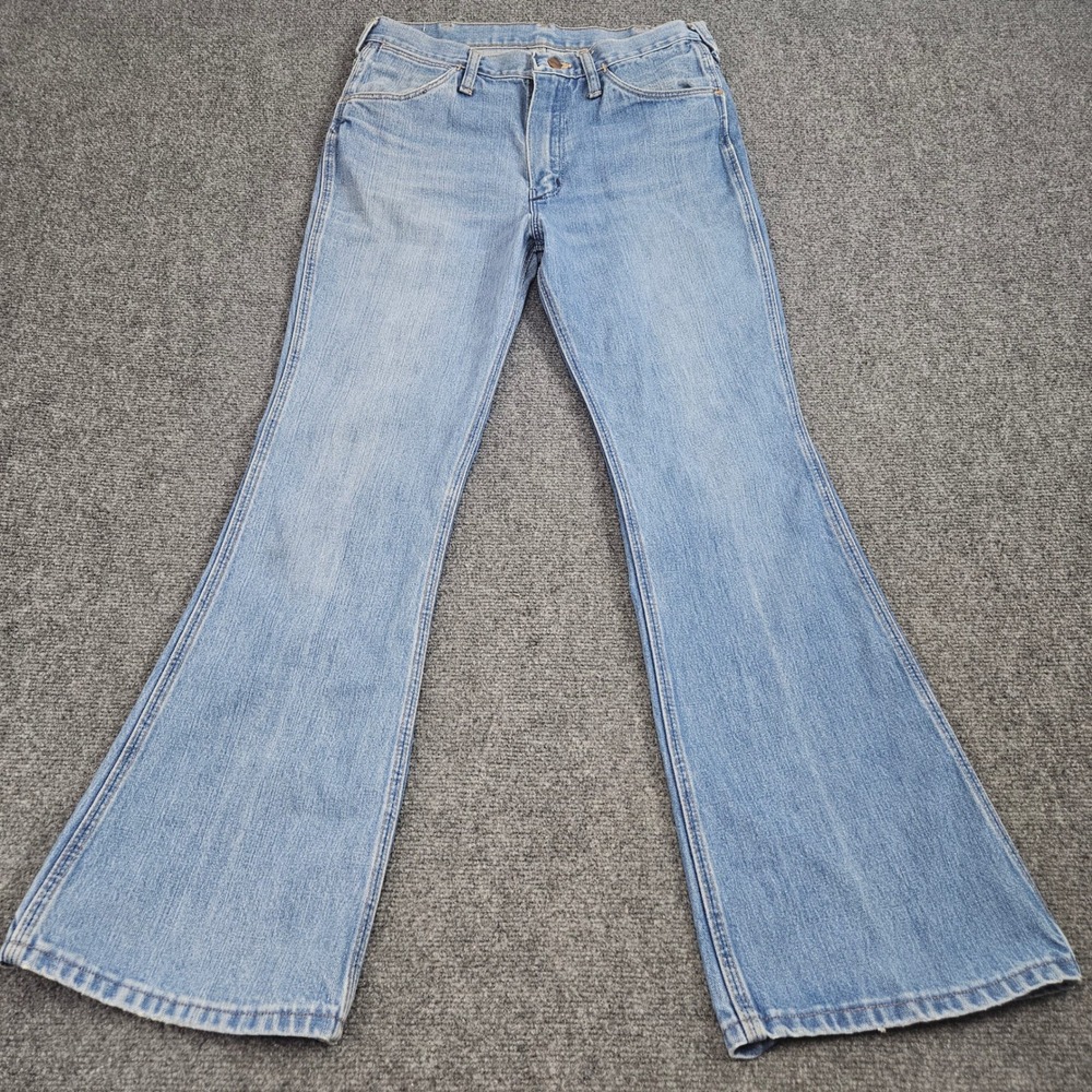 Wrangler Jeans 31x32 Light Wash Flare Leg Western Y2K Denim Retro Boho
